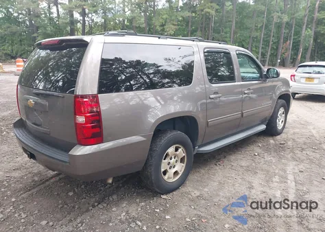 2013 Chevrolet Suburban 1500 Lt из США, поврежденный, VIN 1GNSKJE78DR155581